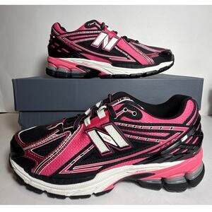 New Balance 1906R Running Shoes Size 9 US W NWOT